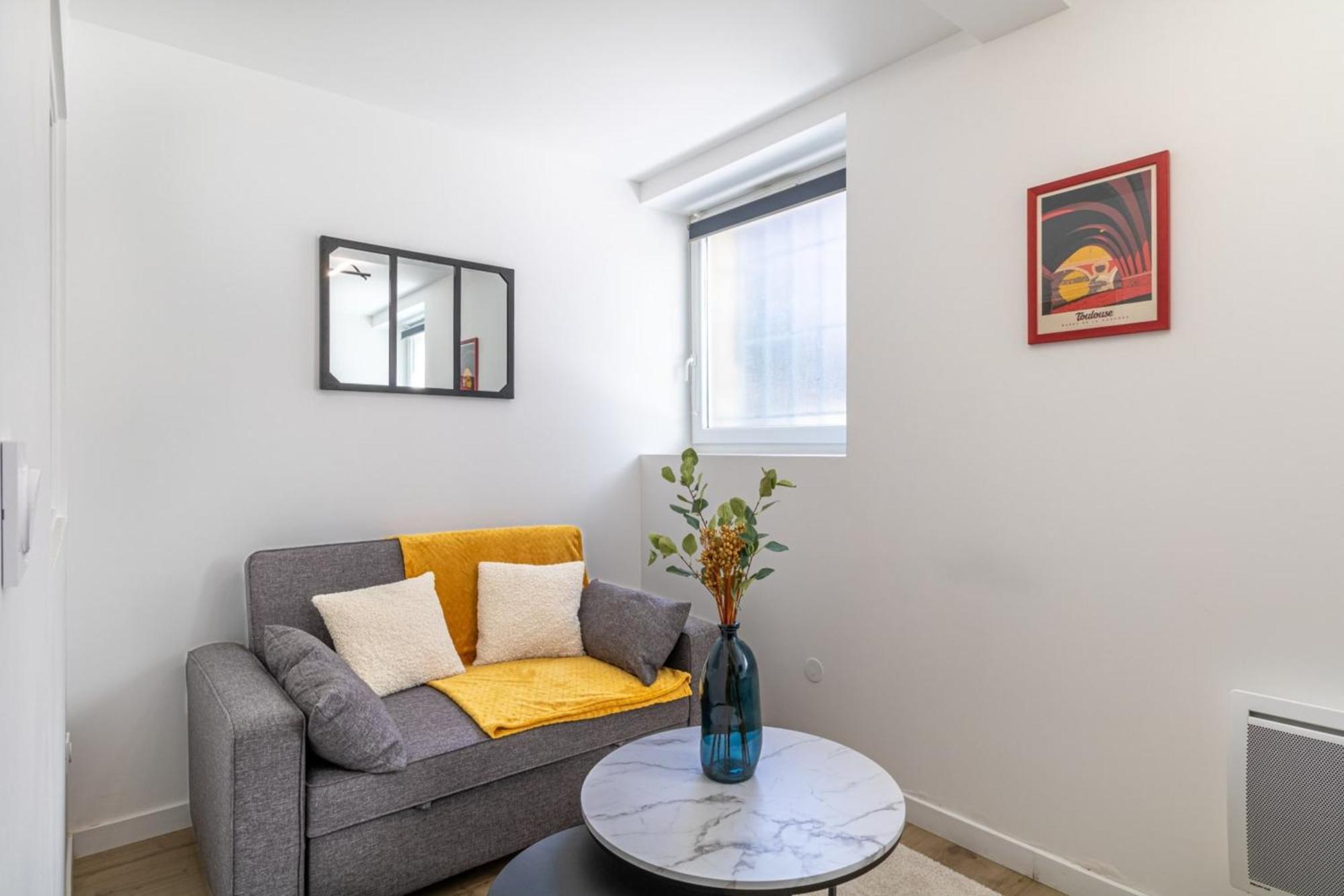 Comfortable And Quiet Studio Toulouse Bagian luar foto